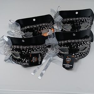 4 HALOWEEN EYE MASKS